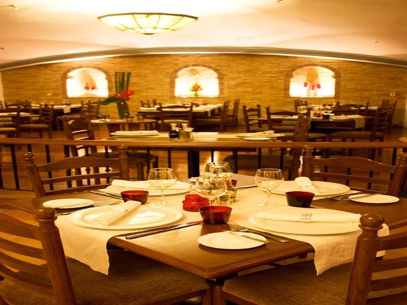 Novotel Atlantis Shanghai - Price And Value Breakfast In The Clouds With River View In The Revolving Restaurant &24H Free Self-Laundry Hotel Shanghai
